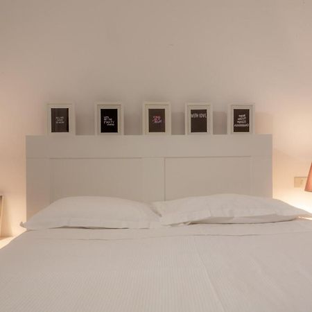 Апартаменты Bnbutler - Vigevano, 13 - A Due Passi Dalla Darsena Милан Экстерьер фото